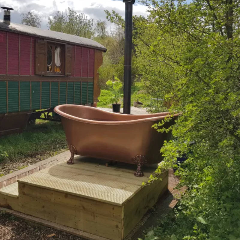 Coppersmith Creations Hammered Clawfoot Copper Double Slipper Tub
